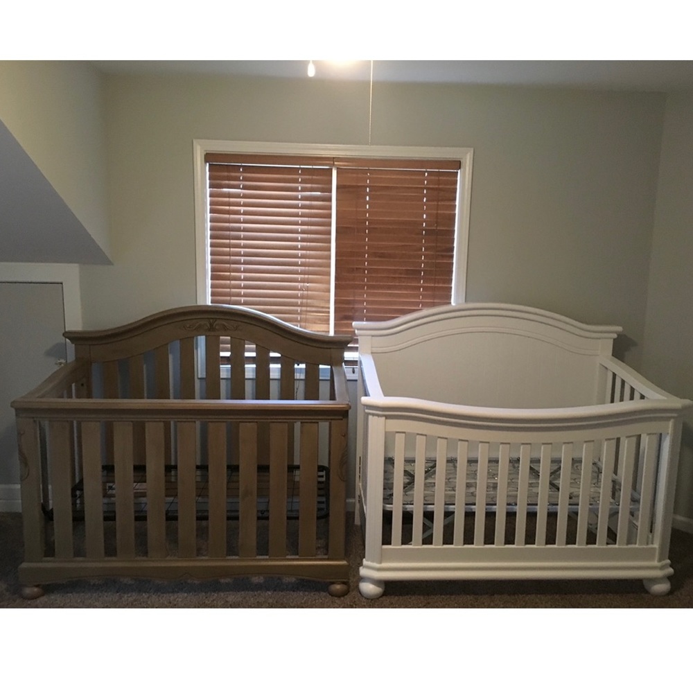 2 cribs